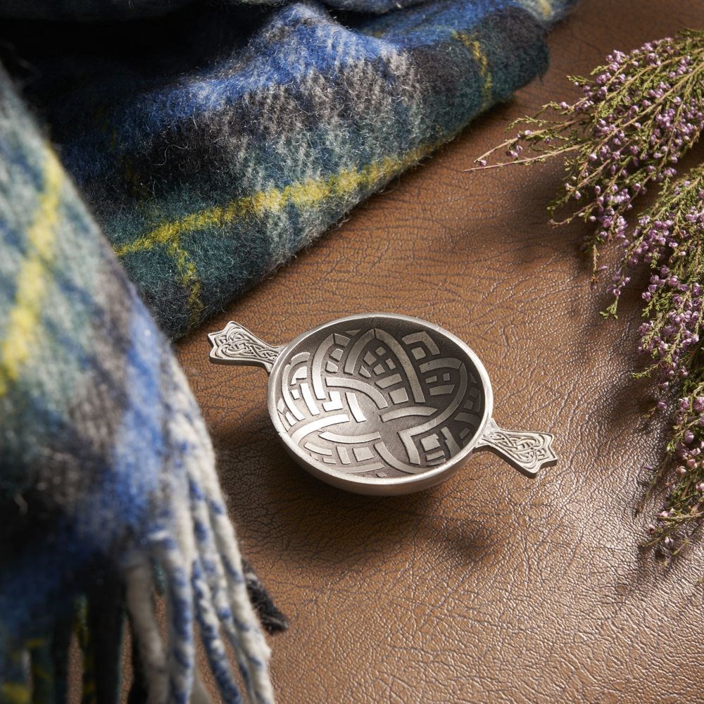 Celtic Knot cast pewter 2.5" quaich