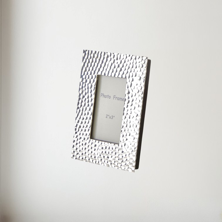 Hammered Pewter 2"X3" Mini Picture Frame Hammered Pewter 2"X3" Mini Picture Frame