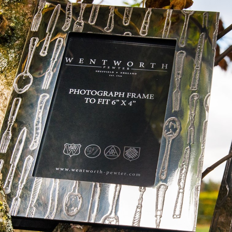 Medium  Pewter Knife Fork Spoon 6"X4" Picture Frame Medium  Pewter Knife Fork Spoon 6"X4" Picture Frame