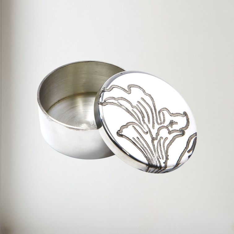 Acanthus Pattern Small Pewter Trinket Pill Box Acanthus Pattern Small Pewter Trinket Pill Box