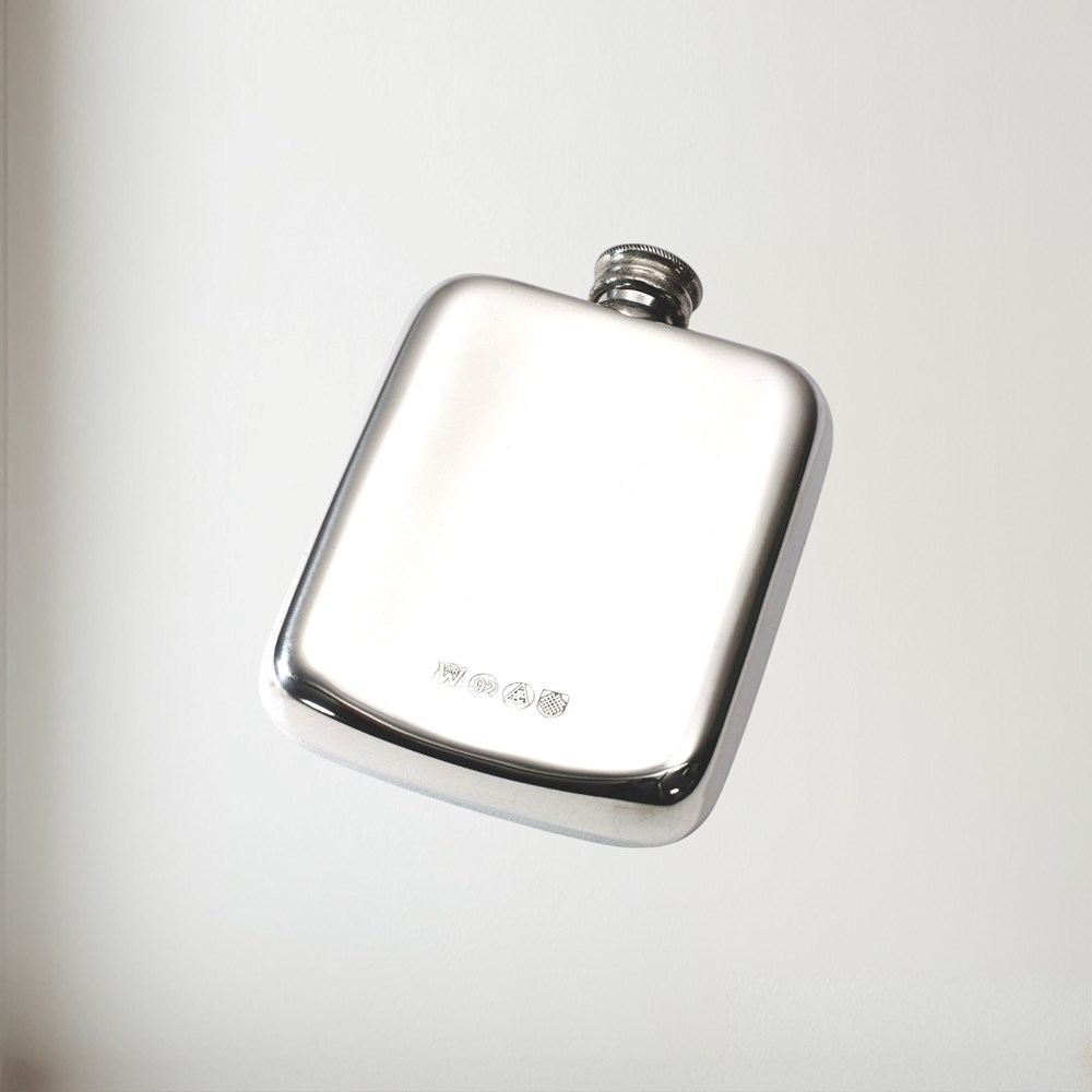 4oz Plain Pewter Pocket Flask
