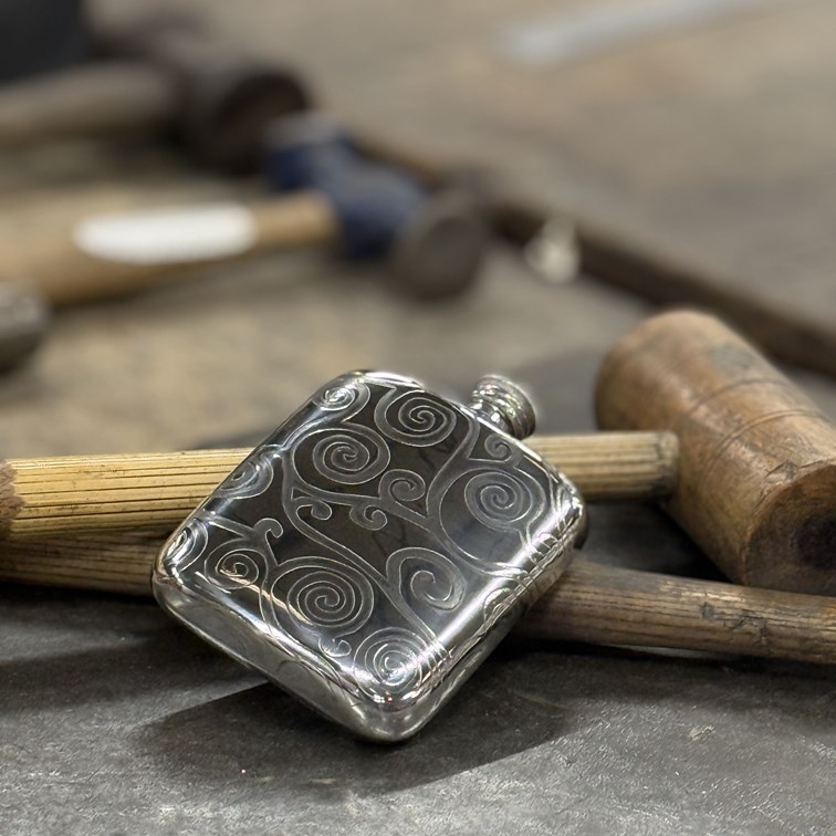 Tree Of Life 4oz Pewter Pocket Flask Tree Of Life 4oz Pewter Pocket Flask