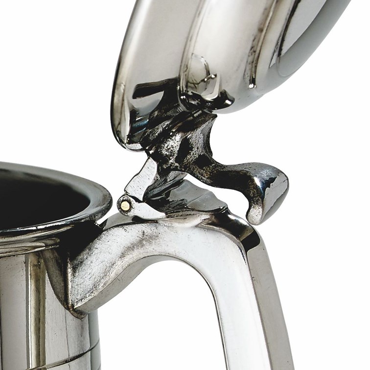 Standard Lidded One Pint Pewter Tankard Standard Lidded One Pint Pewter Tankard