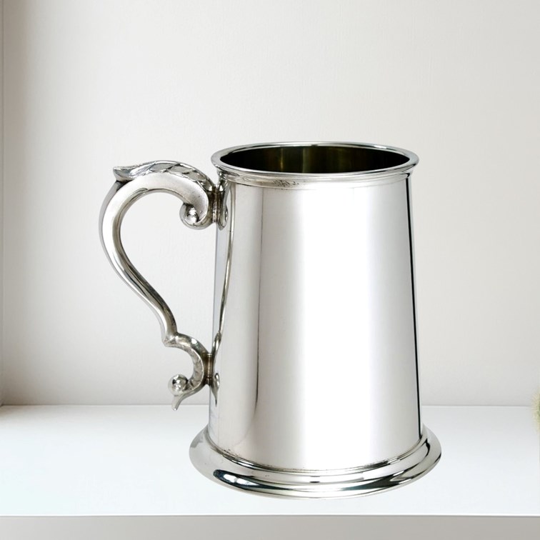 Celtic Circle One Pint Pewter Tankard Celtic Circle One Pint Pewter Tankard