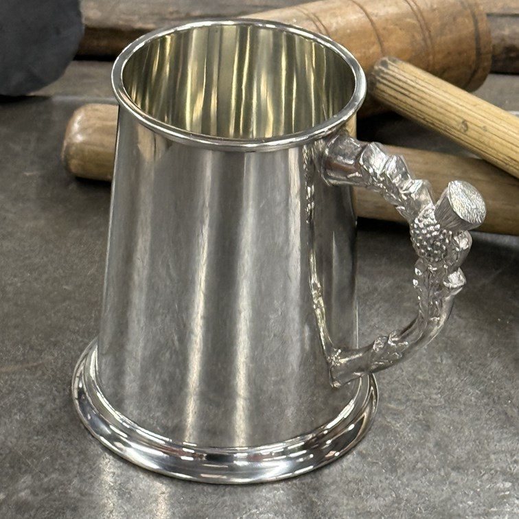 Thistle Handle One Pint Pewter Tankard Thistle Handle One Pint Pewter Tankard