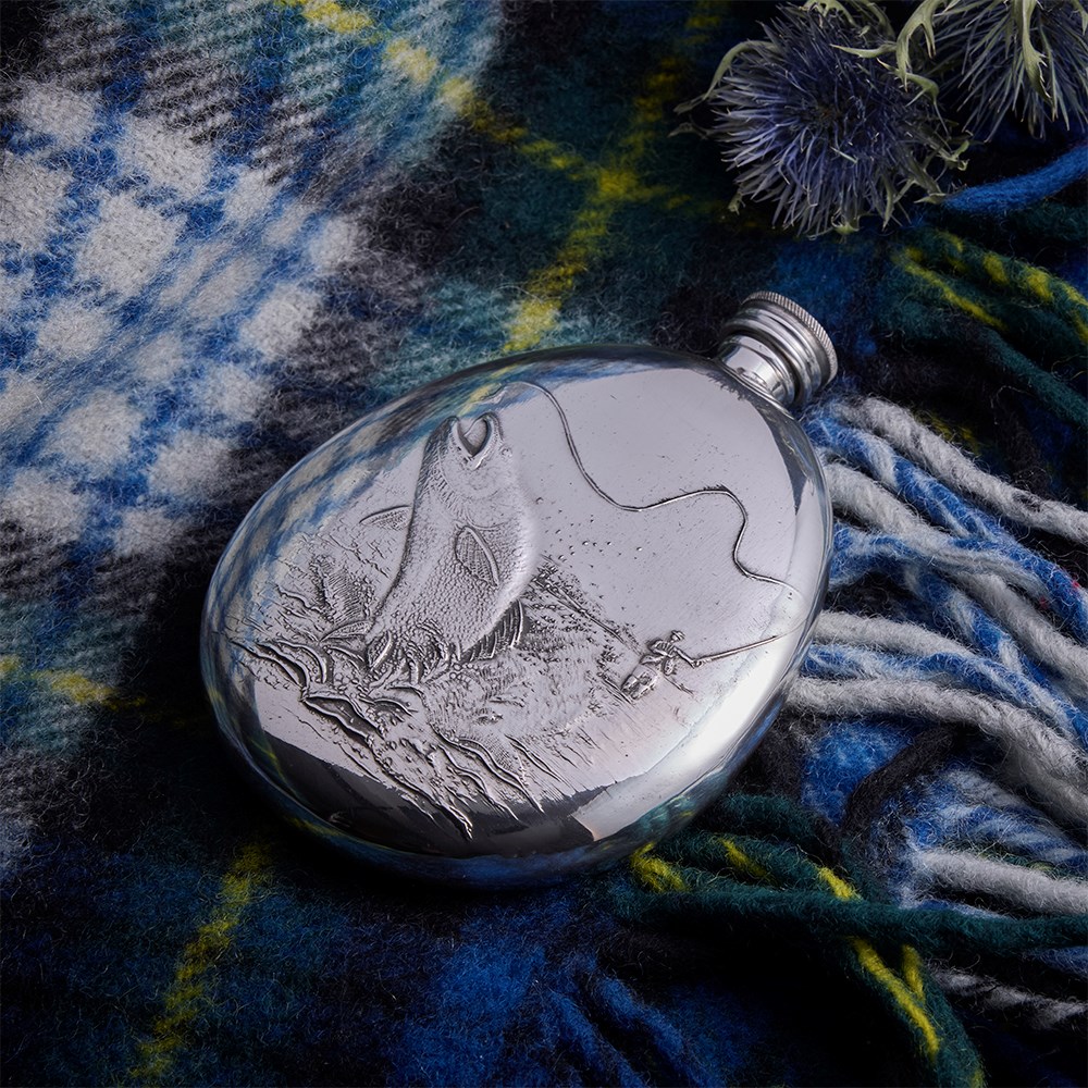 5oz Embossed Fishing Pewter Sporran Flask