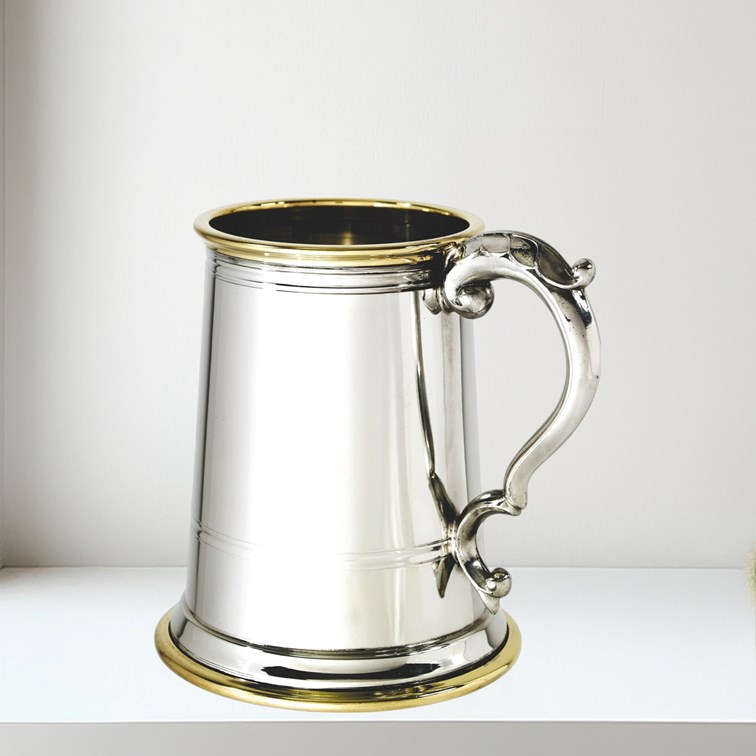 Wortley Glass Base One Pint Pewter And Brass Tankard Wortley Glass Base One Pint Pewter And Brass Tankard