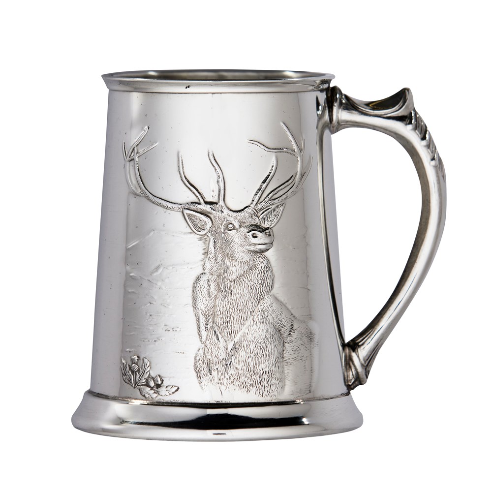 Embossed Monarch of the Glen Pewter Tankard