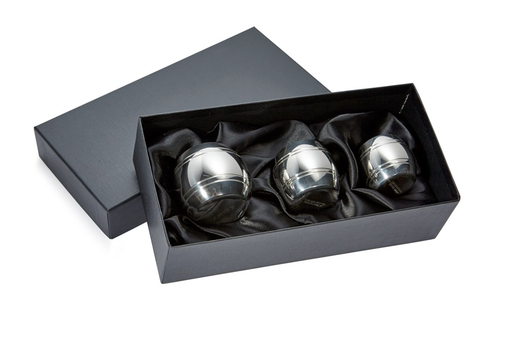 Set Of Three Pewter Barrel Measures Set Of Three Pewter Barrel Measures