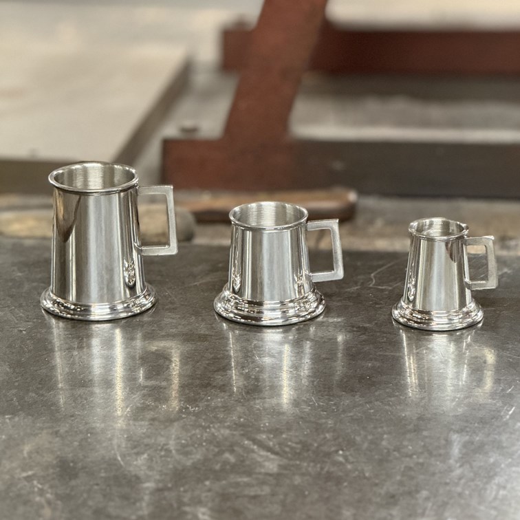 Set Of Three Pewter Tankard Measures Set Of Three Pewter Tankard Measures