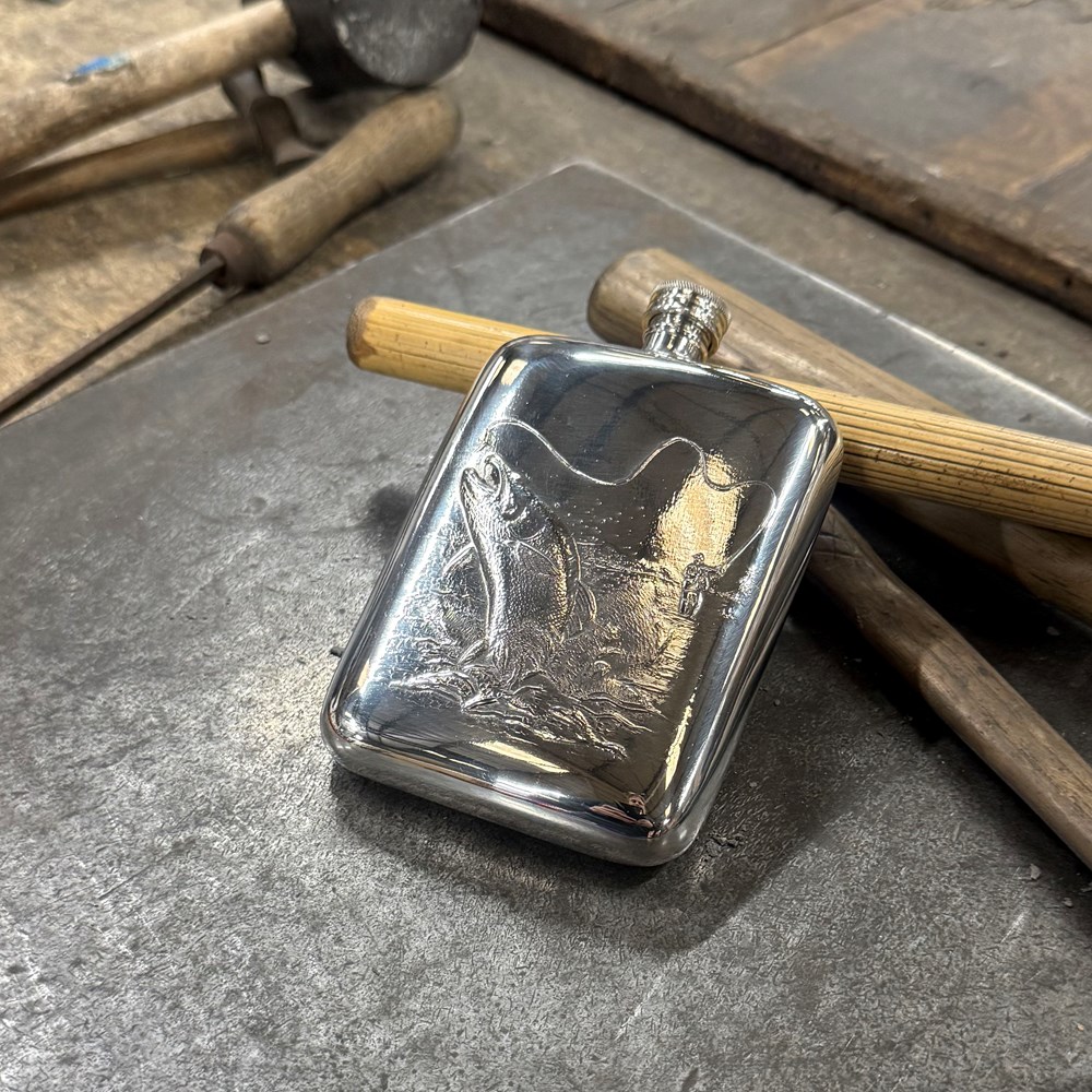 Fishing Embossed 6oz Pewter Pocket Flask Fishing Embossed 6oz Pewter Pocket Flask