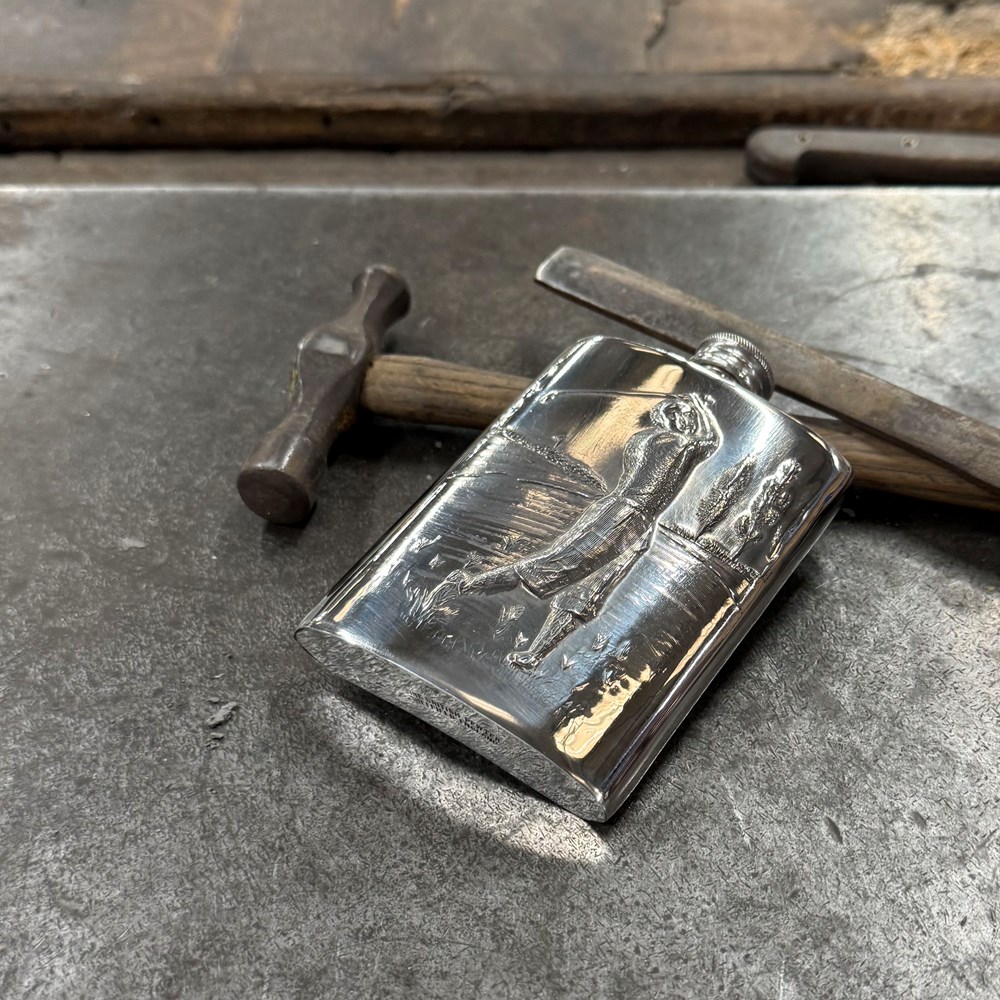 3oz Embossed Golfer Top Pocket Flask