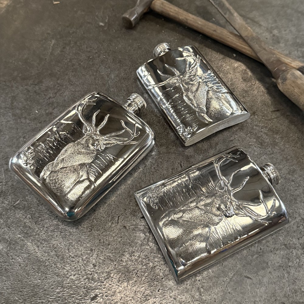 6oz Embossed Monarch of the Glen Flask 6oz Embossed Monarch of the Glen Flask