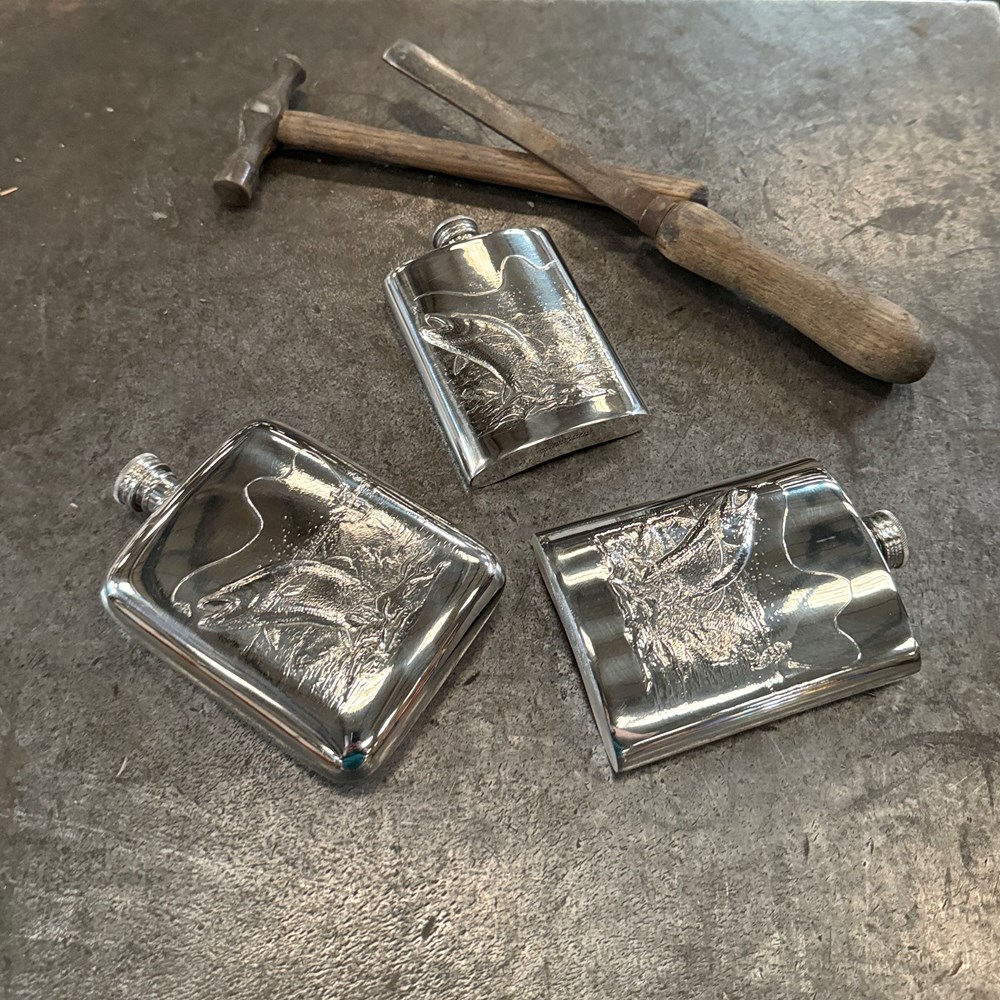 6oz Embossed Fishing Flask 6oz Embossed Fishing Flask