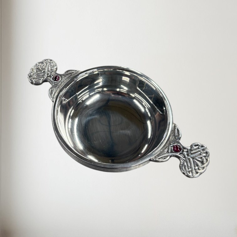 Birthstone Pewter Quaich January With Garnet Stones Birthstone Pewter Quaich January With Garnet Stones