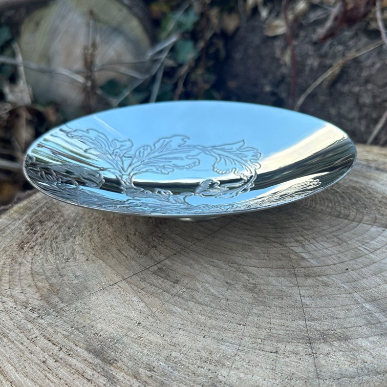 Acanthus Pattern Pewter Bowl Acanthus Pattern Pewter Bowl