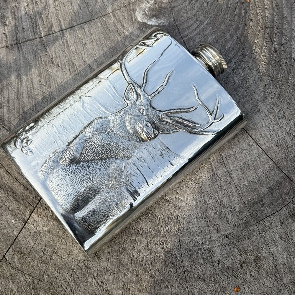 3oz Embossed Monarch of the Glen Top Pocket Flask