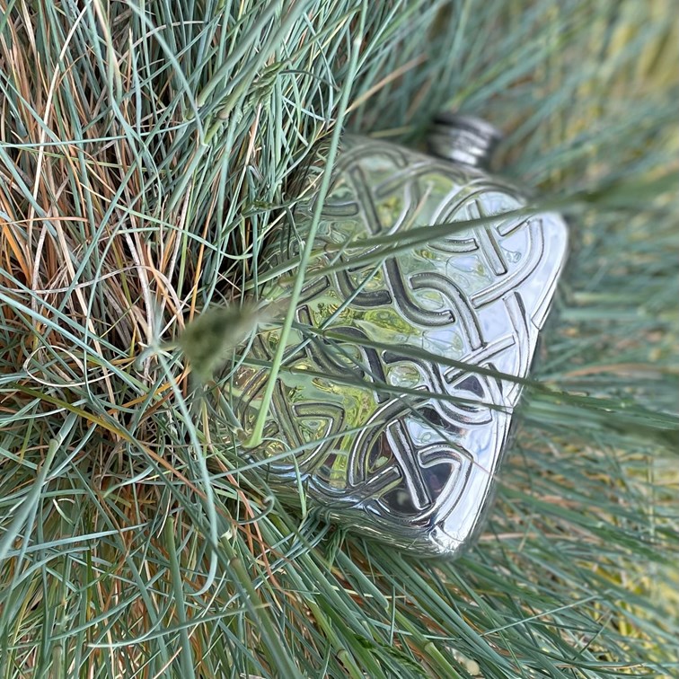 Celtic Knot 4oz Pewter Pocket Flask