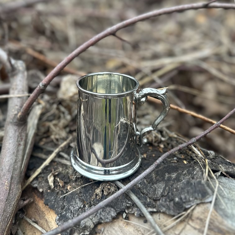 Half Pint Plain Scroll handle Pewter Tankard Half Pint Plain Scroll handle Pewter Tankard