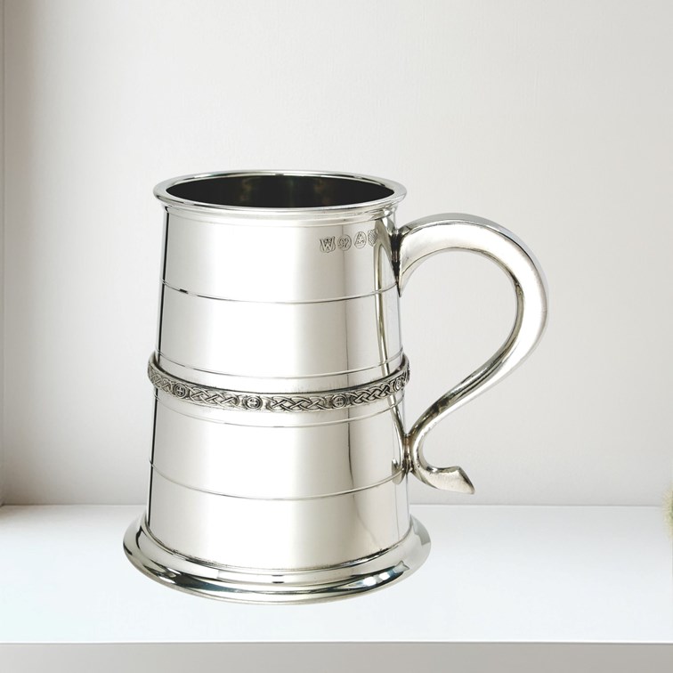 Single Celtic Band One Pint Pewter Tankard Single Celtic Band One Pint Pewter Tankard