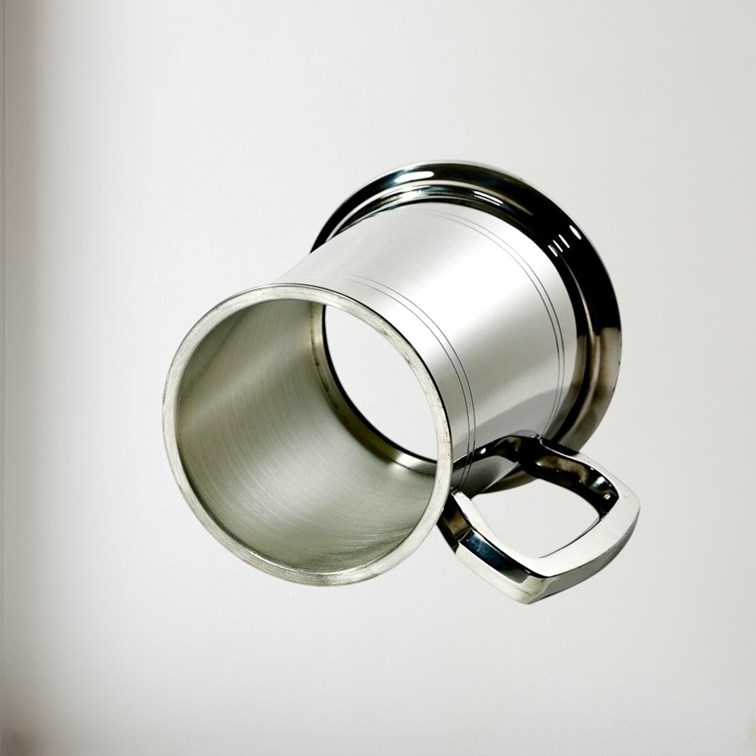 Standard Lined Glass Base One Pint Pewter Tankard Standard Lined Glass Base One Pint Pewter Tankard
