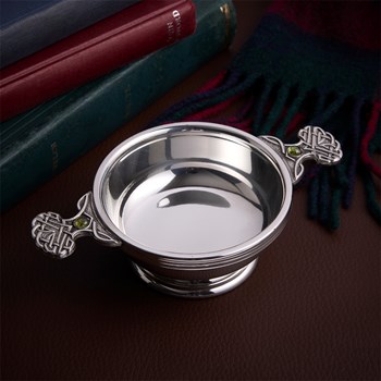 August Birthstone Pewter Quaich With Peridot Stones
