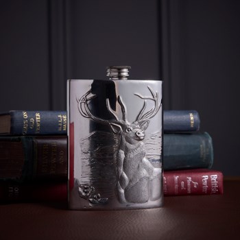Embossed 6oz Monarch of the Glen Flask