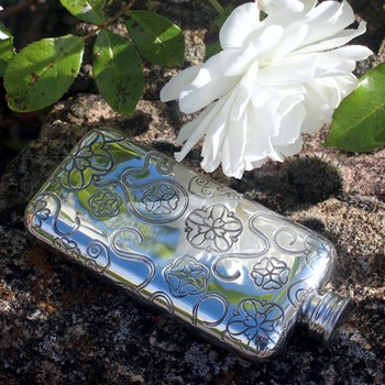 3oz Yorkshire Rose Pocket Flask