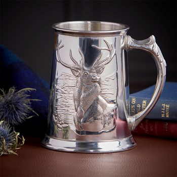 Embossed Monarch of the Glen Pewter Tankard Embossed Monarch of the Glen Pewter Tankard