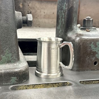 Half Pint Hereford X Range Heavy Pewter Tankard Half Pint Hereford X Range Heavy Pewter Tankard