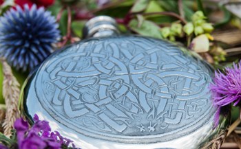 4oz Celtic Circle Pewter Sporran Flask