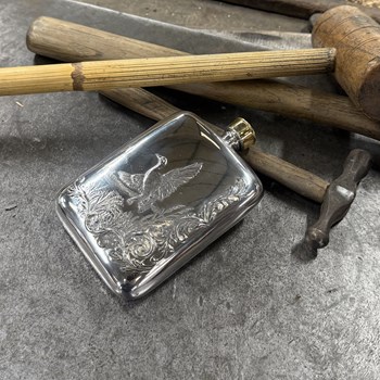 6oz Mallard Embossed Pewter Pocket Flask 6oz Mallard Embossed Pewter Pocket Flask