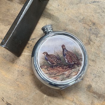 6oz Round Pewter Partridge Picture Flask