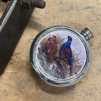 6oz Round Pewter Grouse Picture Flask