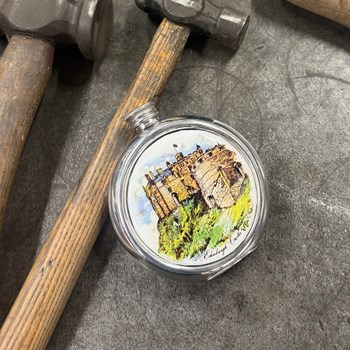 Edinburgh Castle 6oz Round Pewter Picture Flask