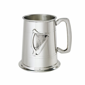 Irish Harp Badge One Pint Pewter Tankard Irish Harp Badge One Pint Pewter Tankard
