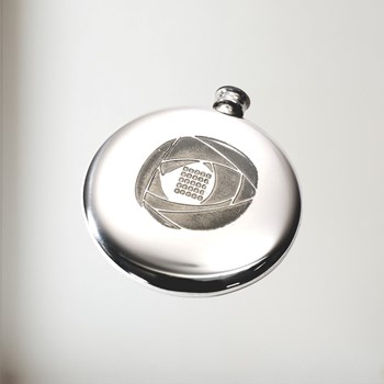4oz Charles Rennie Mackintosh pewter sporran flask