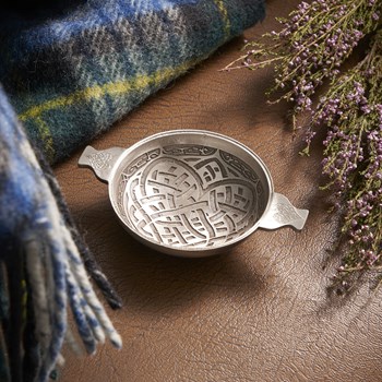 Celtic Heart Cast 3" Pewter Quaich Auld Lang Syne Cast Quaich
