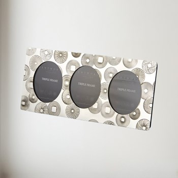 Millstones Triple picture frame