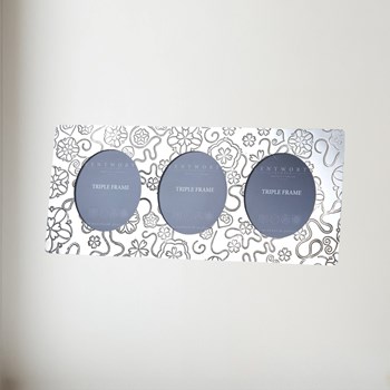 Triple Yorkshire Rose Pewter Frame Triple Yorkshire Rose Pewter Frame