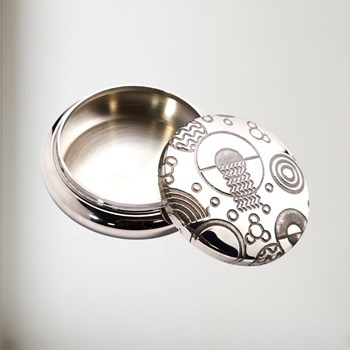 Retro Pewter Trinket Box Retro Pewter Trinket Box
