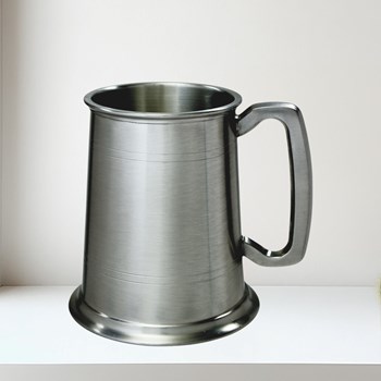 One Pint Antique Finish Lined Pewter Tankard A238A 1 pint Antique Finish Pewter Tankard