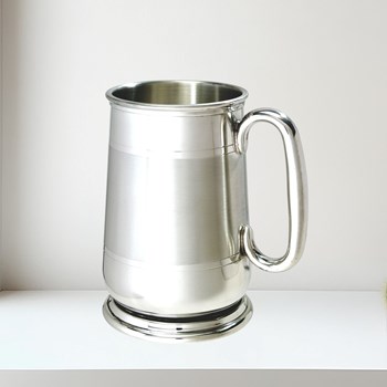 Part Satin 1 pint pewter Howard Tankard
