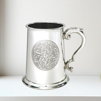Celtic circle 1 Pint Pewter tankard