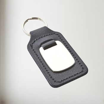 Leather and stainless steel keyring