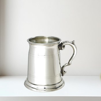 Half Pint Old London Pewter Tankard Half Pint Old London pewter Tankard