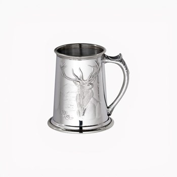 Embossed Monarch of the Glen Pewter Tankard