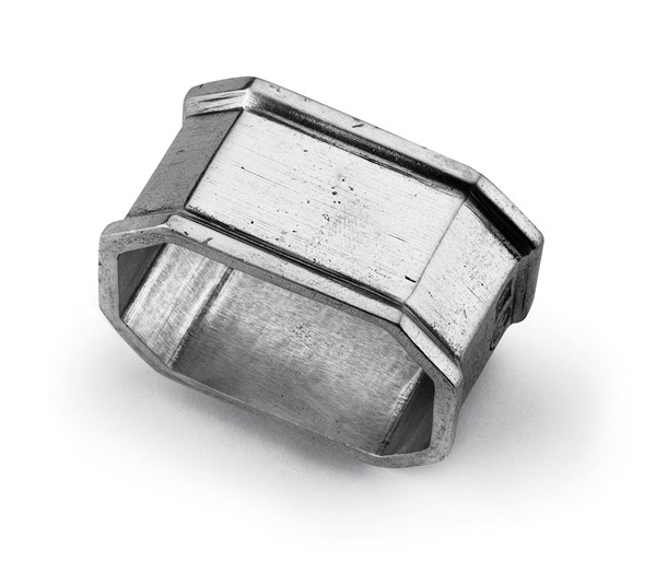 Pewter octagonal nakpin ring