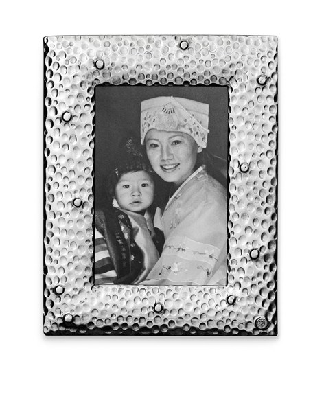 Pewter hammered picture frame large 20 cm x 25,5 cm (13 cm x 18 cm)