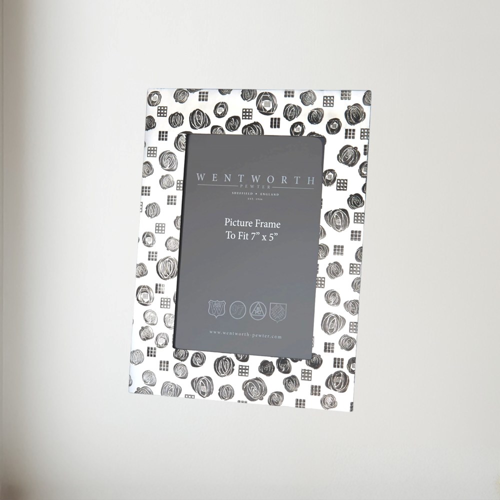 Large Charle Rennie Mackintosh Pewter 7"X5" Picture Frame Large Charle Rennie Mackintosh Pewter 7"x5" picture frame